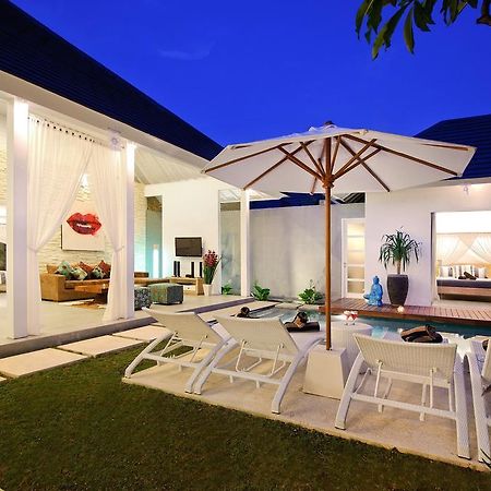 Villa Dheva Seminyak Eksteriør bilde